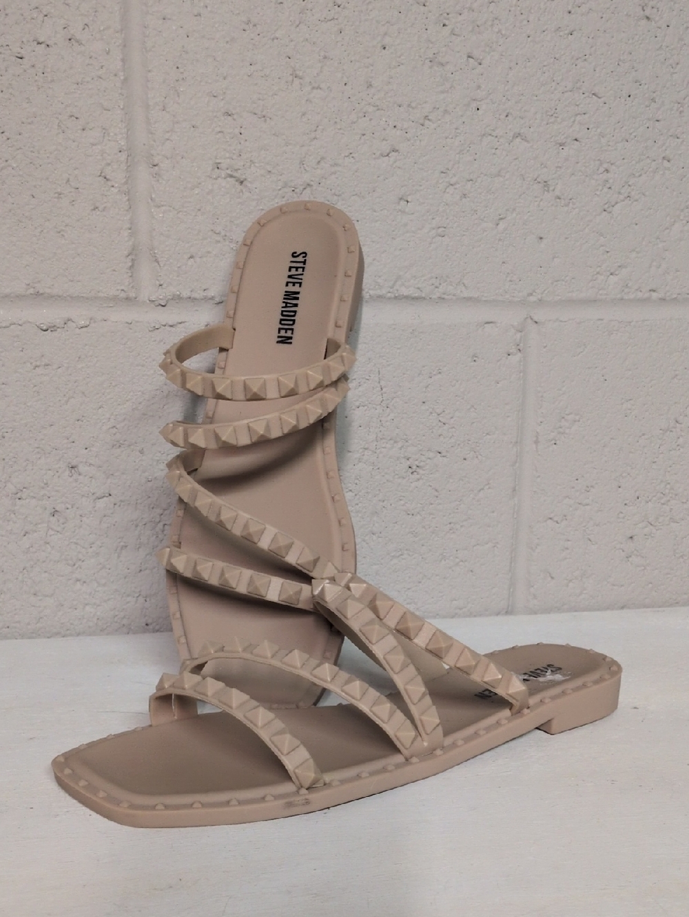 Steve Madden Women's Skyler J Studded Strappy Slide Sandals Size 6 - Picture 4 of 8